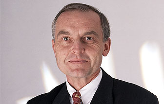 Dr. Manfred D. Kahl, LL.M.